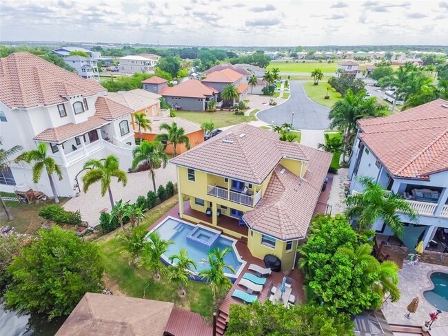 Photo - 539 Treviso Dr