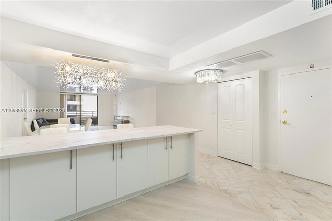 Photo - 2500 Parkview Dr Unit 1714