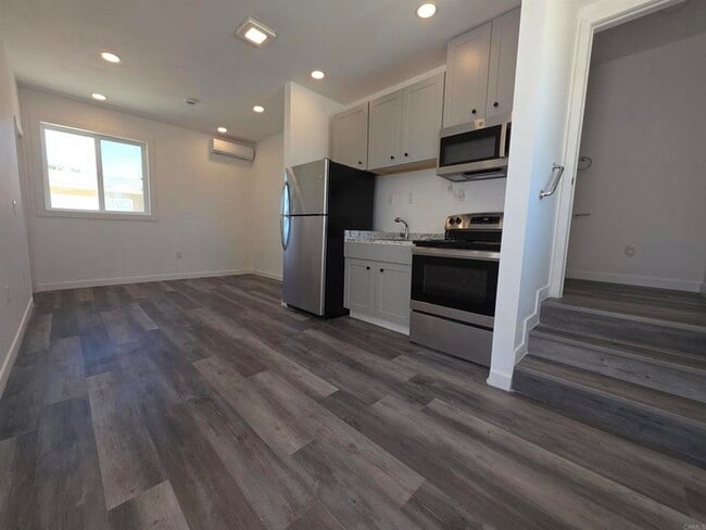 Photo - 1819 Oakshire Ct