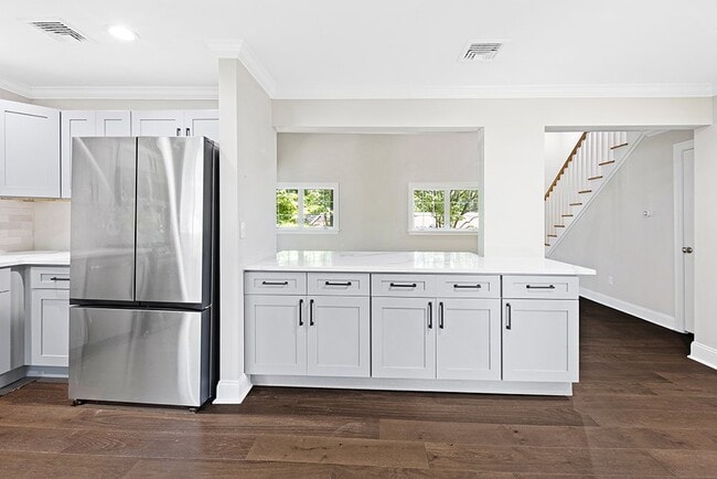 Photo - Greenwich Place