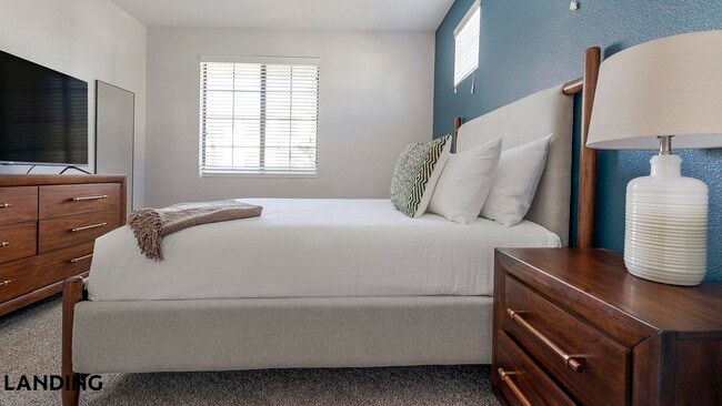 Photo - 9242 W Russell Rd Unit 01-201