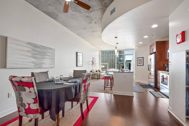 Photo - 911 15th St Unit ID1013121P