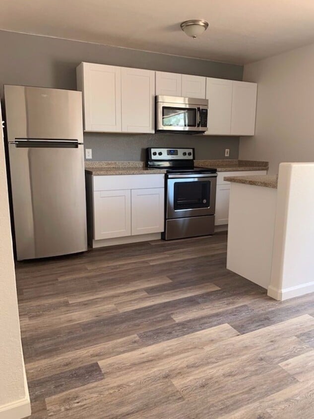 Floor Plan - 915 SQ FT 2BR/1BA  Modern Casitas 1st floor