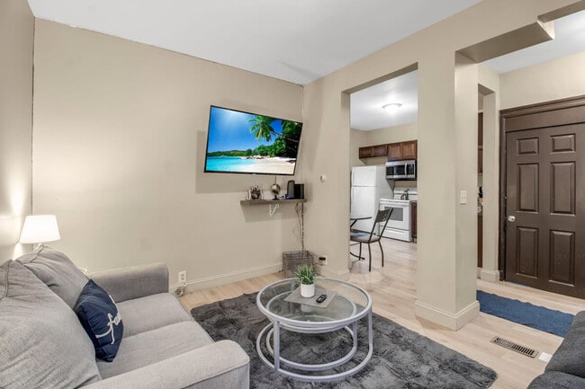 Photo - 24 B St Unit SI ID1609852P