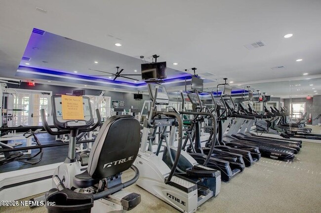 Photo - 10075 Gate Pkwy N Unit 807