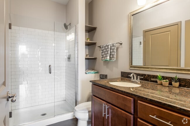 The Beaufort-2 - 1Br,1B - 724 SF - The Seasons of Carmel