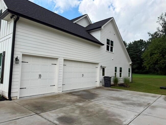Photo - 8865 Little Mill Rd