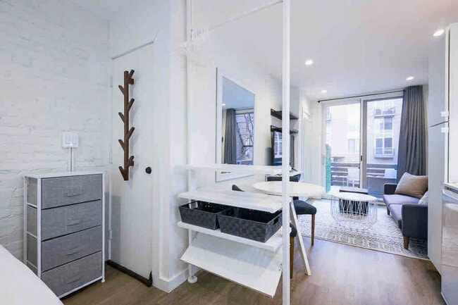 Photo - 1423 P St NW Unit SI ID1502191P