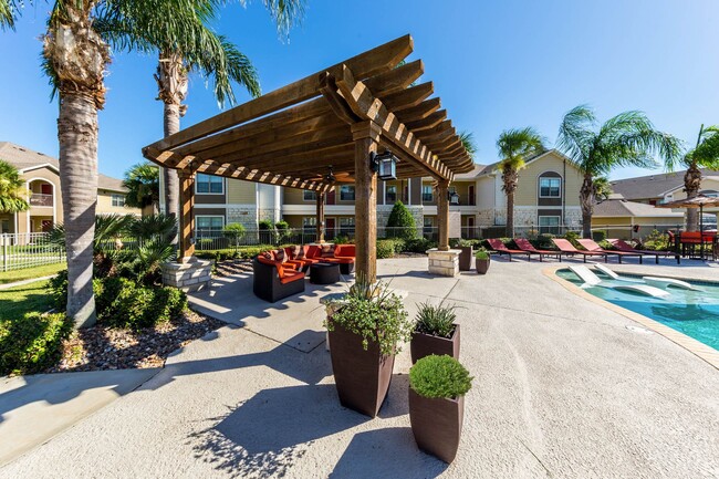 Photo - Pavilions at Northshore Apartment Homes