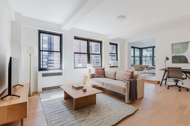 Building Photo - 340 E 52nd St Unit FL2-ID1986