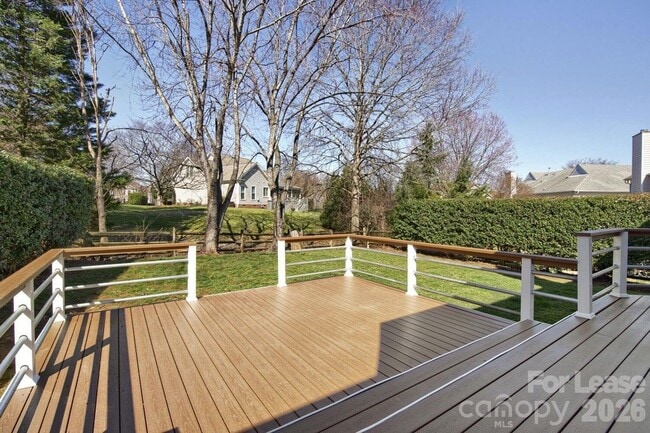 Photo - 6520 Red Maple Dr