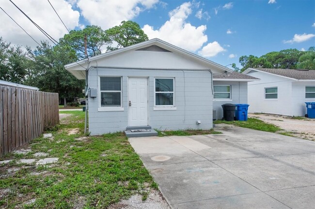 Photo - 5442 9th Ave N