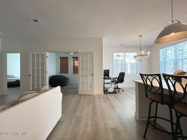 Photo - 1028 Hyco rd