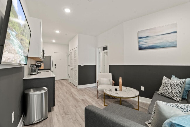 Photo - 1214 N American St Unit ID1381655P