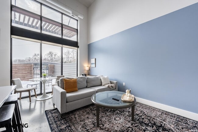 Building Photo - 1210 Morse Ave Unit 74