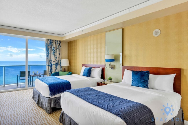 Building Photo - 18001 Collins Ave Unit SI ID1227470P