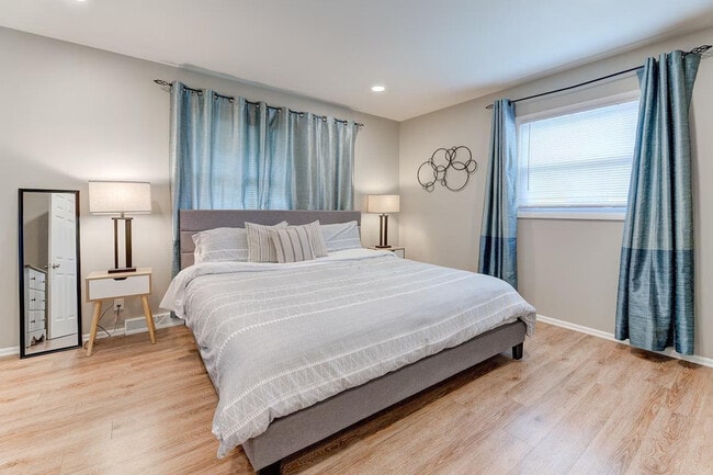 Photo - 2421 Saratoga Rd Unit ID1296515P