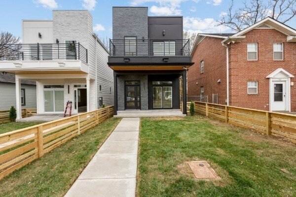 Building Photo - 1727 Nassau St