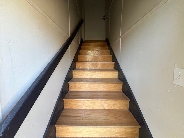 Photo - 407 Walton St