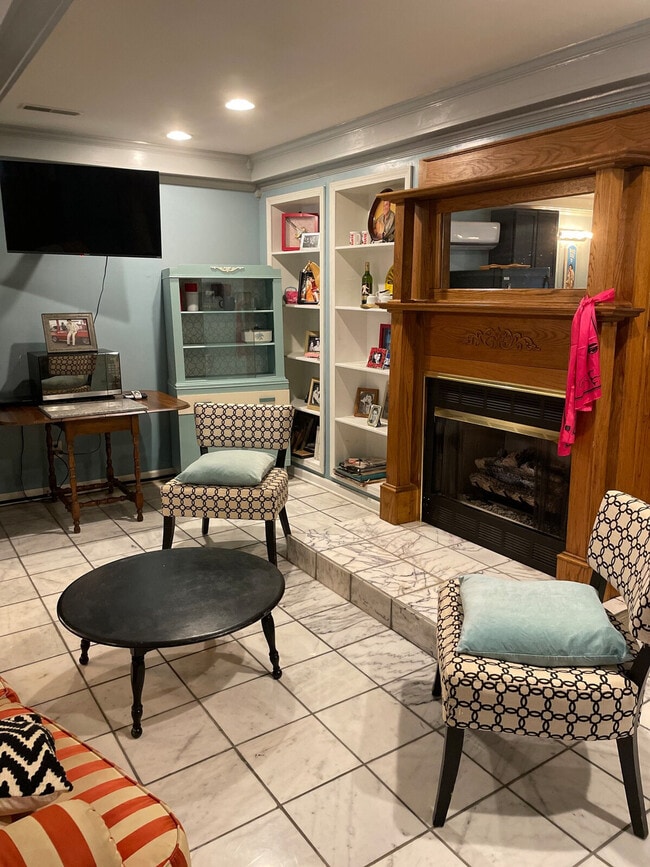 Photo - 175 Schools Dr Unit ID1343302P