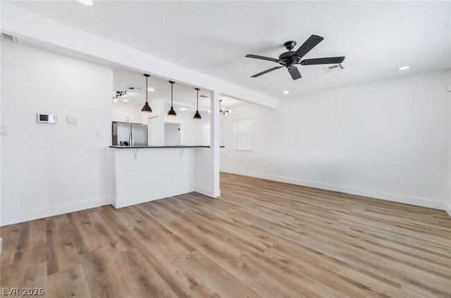 Photo - 1610 E Ogden Ave