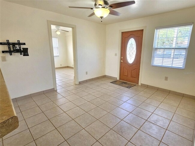Photo - 323 Palmetto Rd W