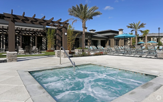 Building Photo - Zen