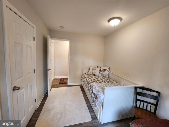Photo - 2050 Cherri Dr