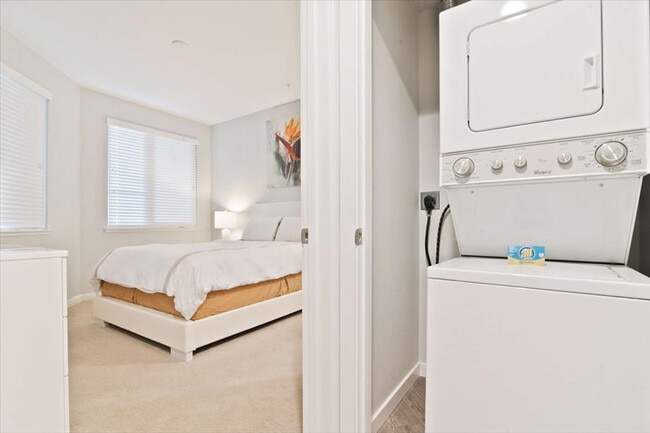 Photo - 1255 Pear Ave Unit GO ID1625863P