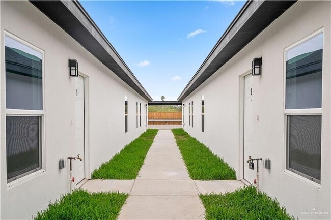 Photo - 11502 N 24th Ln Unit 3