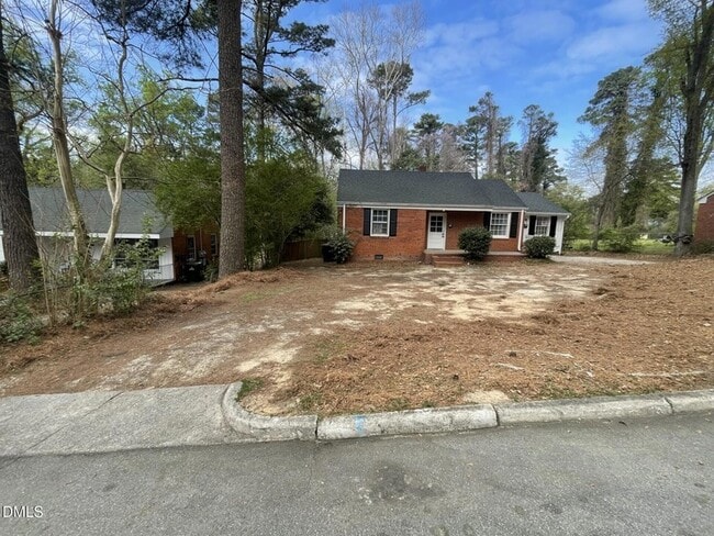 Building Photo - 318 Angier Ave