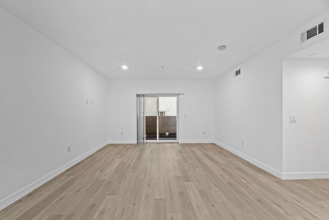 Photo - TALA Local at 3057-3067 W. Pico Blvd