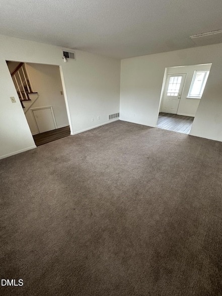 Photo - 2365 Champion Ct