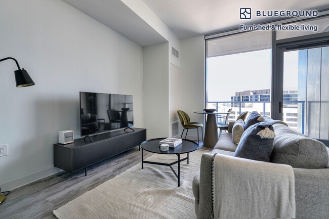 Photo - 501 Brazos St Unit FL19-ID229