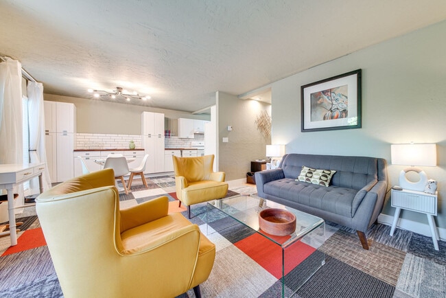 Photo - 1425 S Puget Dr Unit SI FL1-ID1546424P