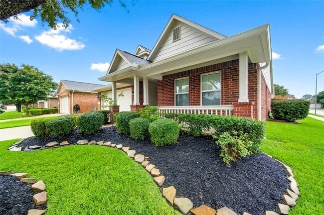 Photo - 16702 Grove Trail Ln