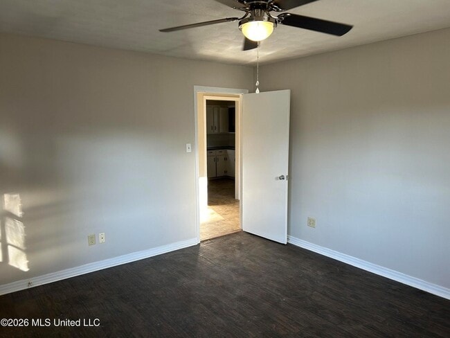 Photo - 106 Rollins Dr
