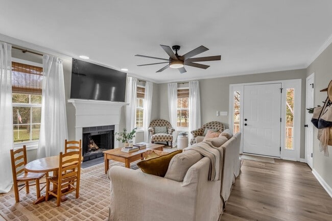 Photo - 2475 Rock Springs Cemetery Rd