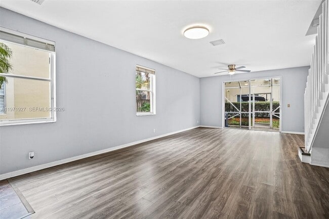 Photo - 2167 Hacienda Terrace