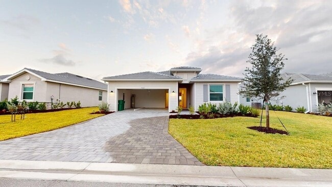 Photo - 7949 Lakes Edge Ln