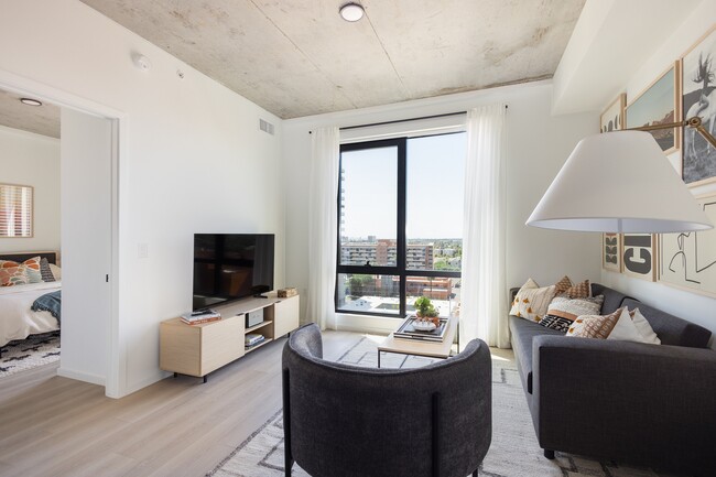 RKDA MEDIA_Rosie_Model Units (Web)_033 - Rosie