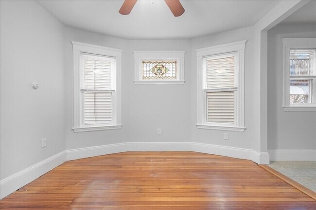 Photo - 4 Bailey St Unit 1