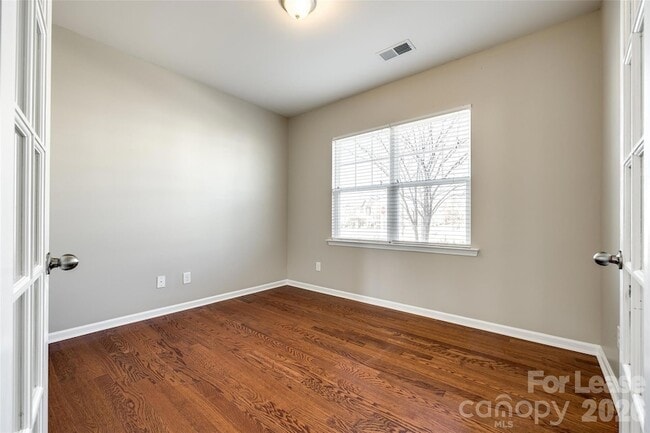 Photo - 3000 Sewee Ln