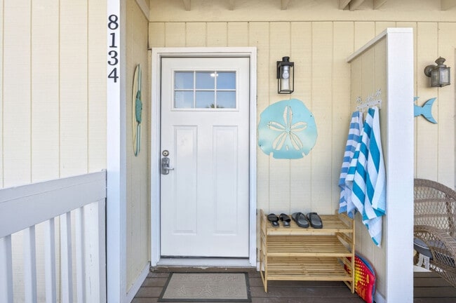 Photo - 775 Gulf Shore Dr Unit ID1285897P