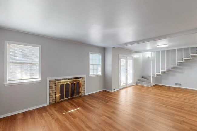 Photo - 7948 Habersham Ln