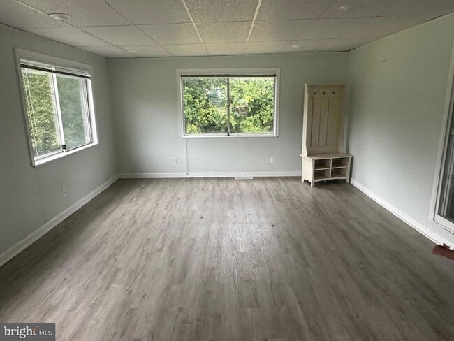 Photo - 1214 Reece Rd