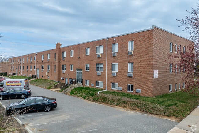 Photo - Emerson Flats