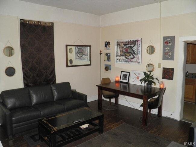 Photo - 517 S Rogers St