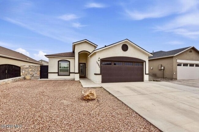 Photo - 14904 Tierra Coruna Ave