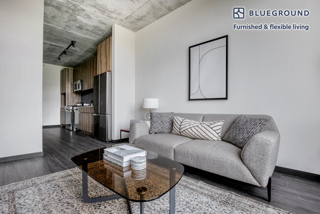 Photo - 150 N Ashland Ave Unit SI FL6-ID1062